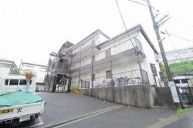 神奈川県川崎市宮前区馬絹１ 3階建 築29年5ヶ月
