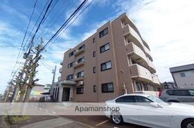 新潟県長岡市幸町１ 賃貸マンション