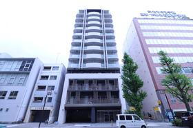 愛知県名古屋市中区丸の内３ 13階建 築9年6ヶ月