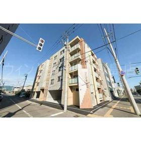 北海道札幌市北区北二十八条西５ 5階建 築2年9ヶ月