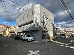 ペンギンハウス