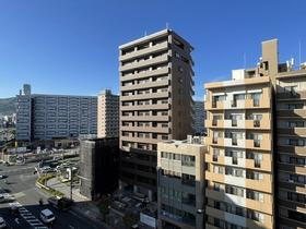 広島県広島市中区西白島町 14階建 築2年5ヶ月