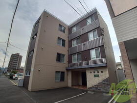 北海道札幌市東区北十一条東５ 4階建 築15年4ヶ月