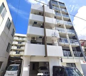 沖縄県那覇市牧志２ 賃貸マンション