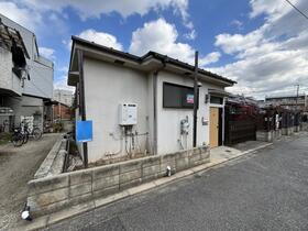 兵庫県尼崎市常光寺１ 1階建 築75年6ヶ月
