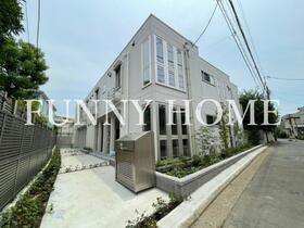 アンジュール代田 2階建