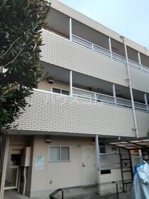 メゾン・ド・シオン 3階建