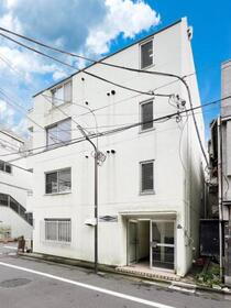 東京都墨田区東駒形３ 賃貸マンション