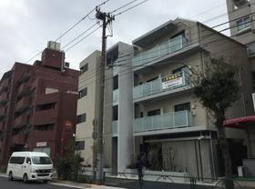 東京都目黒区柿の木坂２ 4階建 築8年6ヶ月