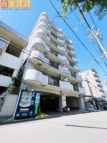 愛知県名古屋市東区泉２ 8階建 築36年3ヶ月