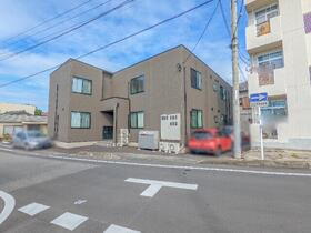 群馬県伊勢崎市若葉町 賃貸アパート