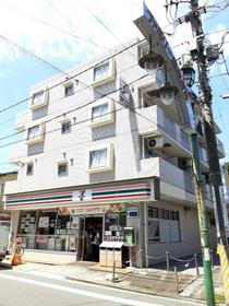 神奈川県横浜市神奈川区六角橋１ 4階建 築29年3ヶ月