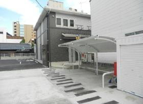 福岡県福岡市中央区今泉１ 2階建 築10年11ヶ月