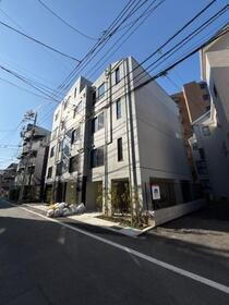 東京都新宿区上落合２ 5階建 築1年未満