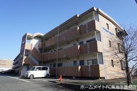 熊本県熊本市北区鶴羽田１ 3階建 築15年8ヶ月