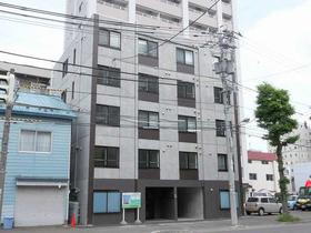 北海道札幌市中央区南五条東２ 5階建 築1年2ヶ月