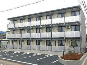 茨城県筑西市女方 3階建 築15年4ヶ月