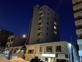 北海道札幌市中央区南二条西２３ 10階建