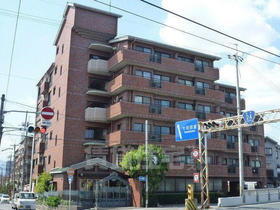 京都府京都市伏見区桃山最上町 6階建 築30年5ヶ月