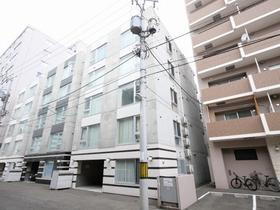 北海道札幌市中央区南五条西１０ 5階建 築15年3ヶ月