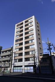 神奈川県横浜市神奈川区西神奈川２ 10階建 築23年11ヶ月