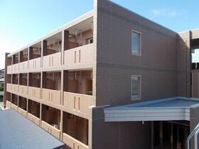 岡山県津山市山北 3階建 築12年10ヶ月