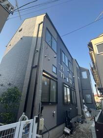 東京都大田区南馬込６ 2階建