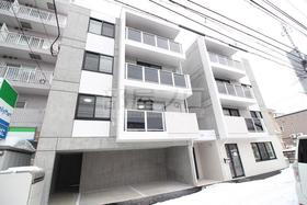 北海道札幌市南区澄川四条１ 4階建 築4年4ヶ月