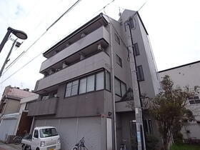 兵庫県神戸市長田区東尻池町１ 4階建
