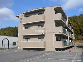 ハイツ弥風 3階建