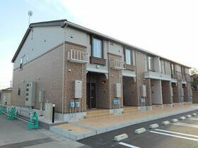 富山県富山市新庄町 2階建