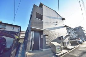 神奈川県横浜市港南区丸山台２ 3階建 築4年7ヶ月