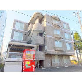 北海道札幌市白石区栄通２１ 4階建 築30年4ヶ月