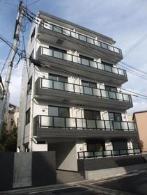 東京都東久留米市新川町１ 5階建 築11年6ヶ月