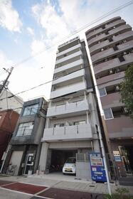 ＯＮＬＹＯＮＥ天六 8階建
