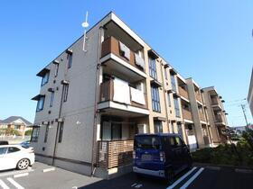 千葉県流山市木２ 3階建