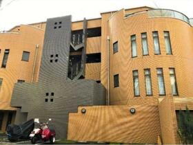 Ｍ－ＰＬＡＣＥ　１ 4階建