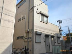 東京都荒川区町屋３ 3階建 築11年7ヶ月