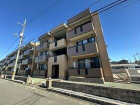 鳥取県米子市両三柳 賃貸アパート