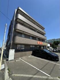 北海道札幌市東区北二十四条東１８ 賃貸マンション