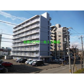 北海道札幌市北区北二十三条西８ 8階建 築25年5ヶ月