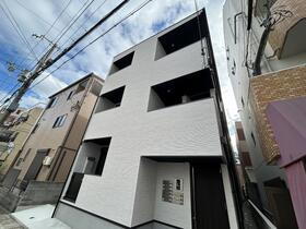 兵庫県神戸市兵庫区三川口町３ 賃貸アパート