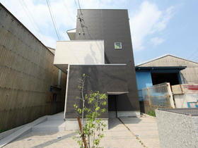 愛知県名古屋市中村区並木１ 2階建 築12年10ヶ月