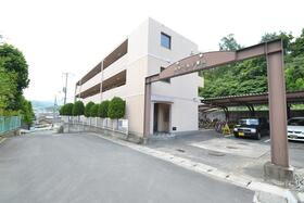 岡山県岡山市中区東山４ 賃貸マンション