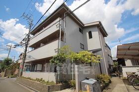 岡田マンション 3階建