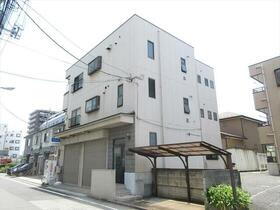 東京都江戸川区松島１ 3階建