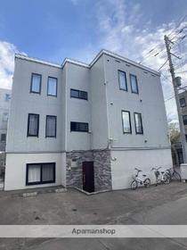 北海道札幌市西区二十四軒三条５ 3階建 築16年10ヶ月