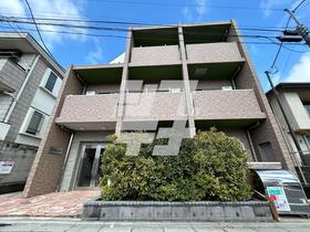 東京都目黒区中央町２ 3階建 築8年4ヶ月