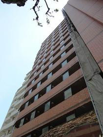 東京都練馬区中村北１ 14階建 築21年9ヶ月
