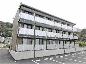 静岡県沼津市下香貫前角 3階建